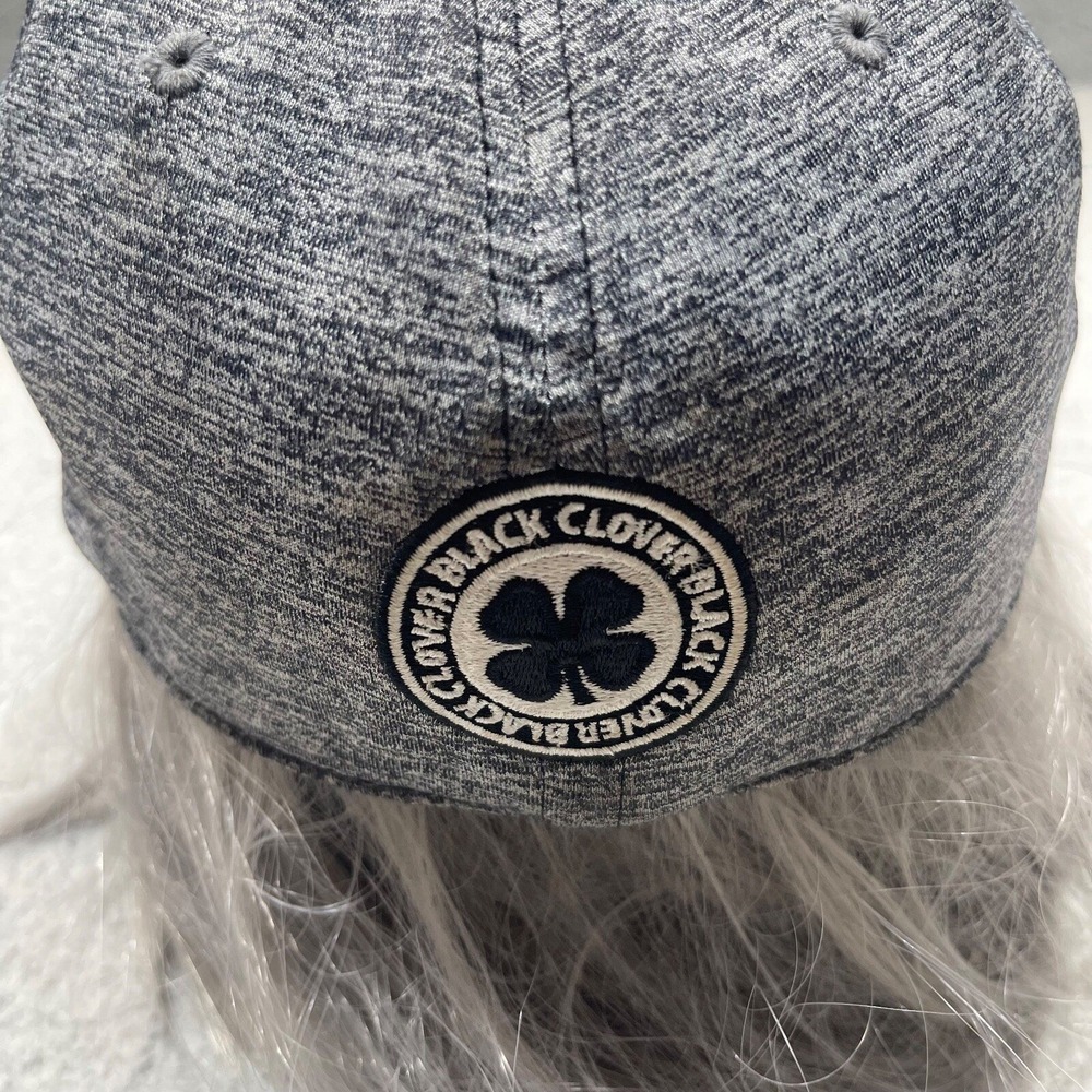 Black Clover Hat Cap Fitted Extra Large Gray 3D Clover Live Lucky Spell Out Mens - Picture 2 of 8